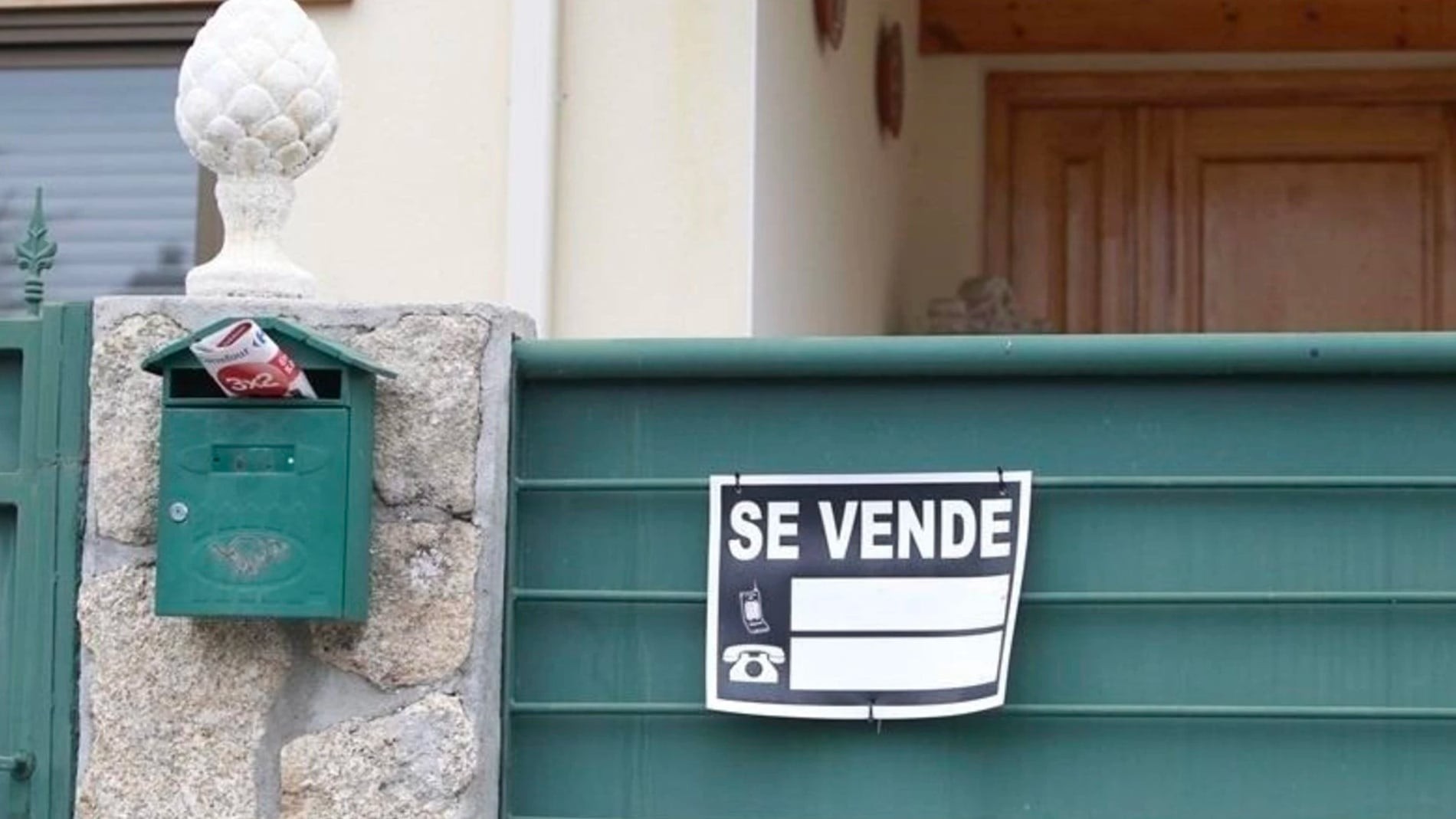 Caixabank pone a la venta 1.126 pisos y chalets por menos de 5.900 euros