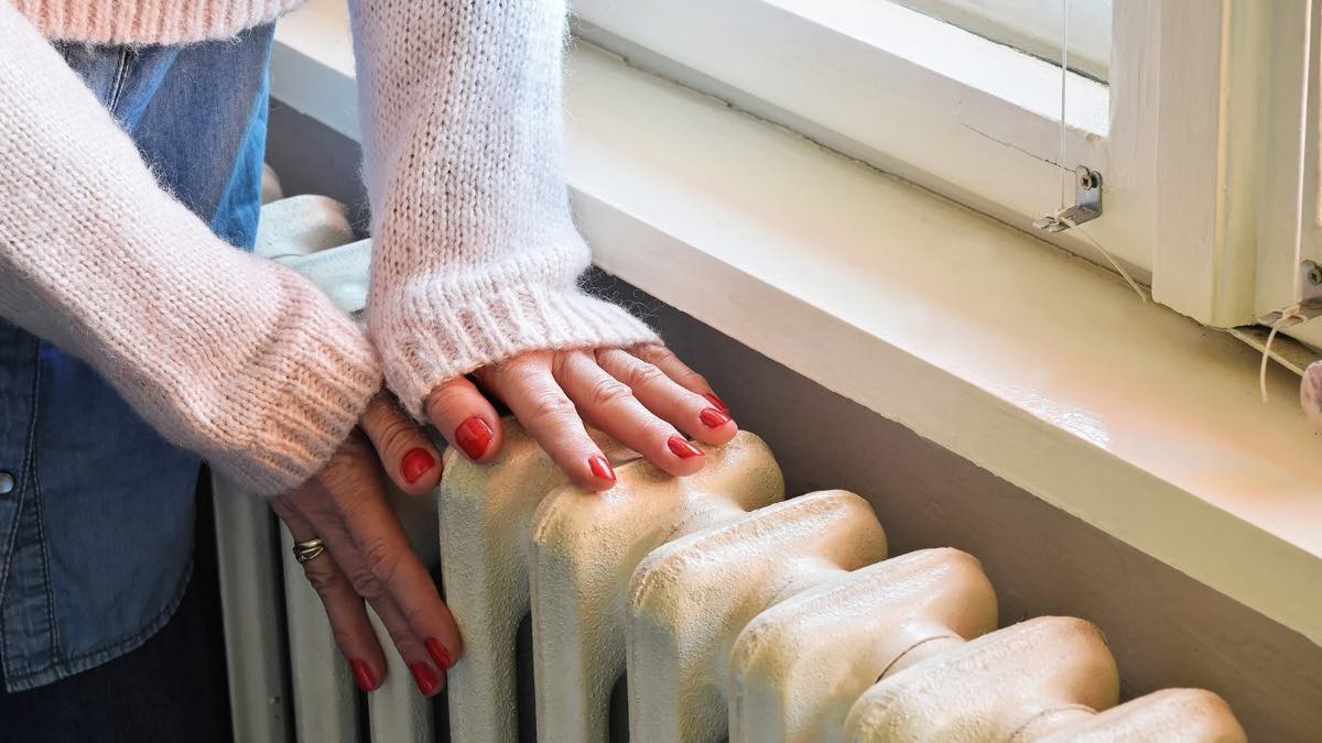 Purgar los radiadores Cómo preparar los radiadores antes de que llegue el frío para ahorrar en la factura de luz