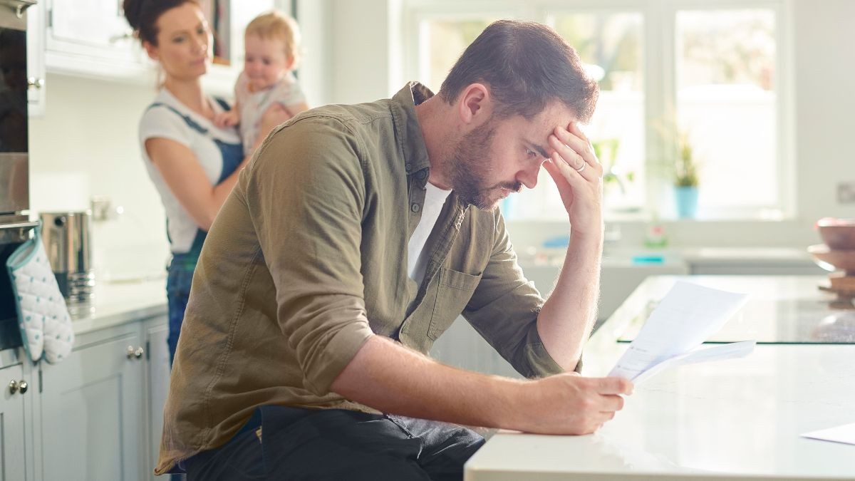 Familia ve como tiene una deuda con Hacienda