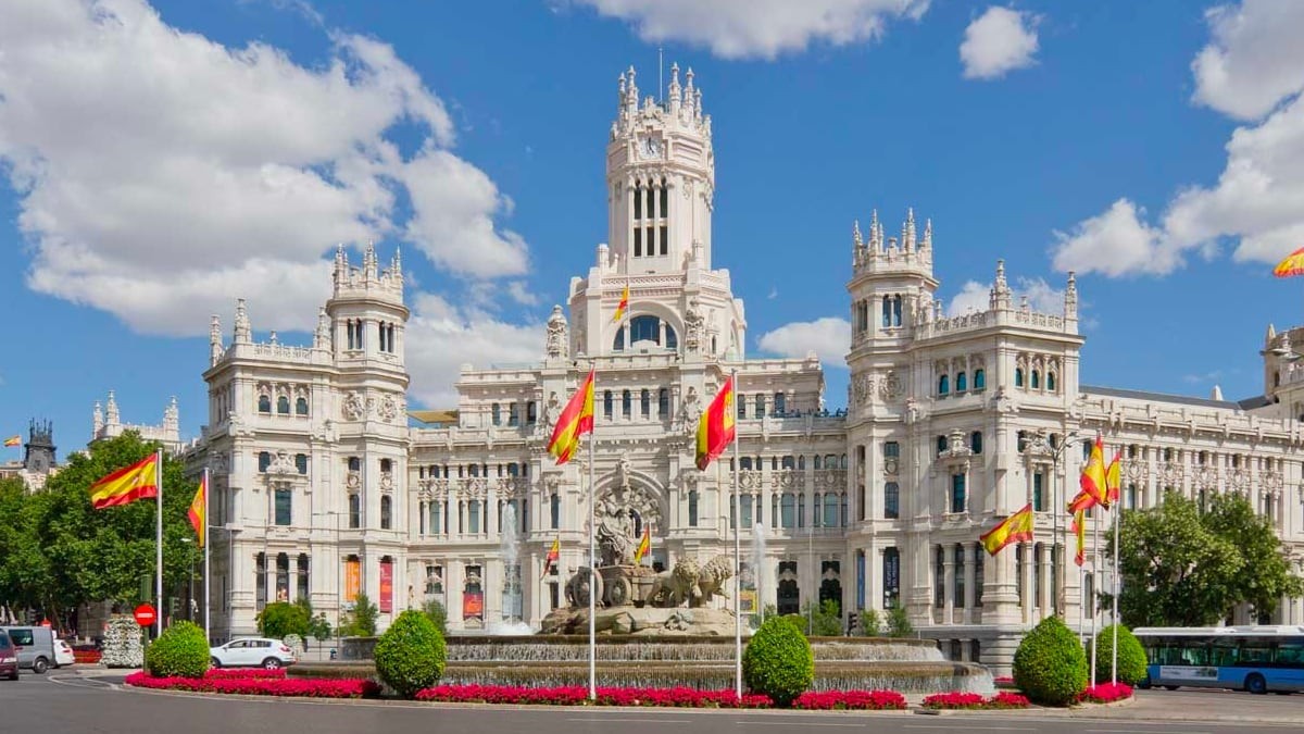 Aprobada la oferta de empleo público 2021 en la Comunidad de Madrid con 6.159 plazas