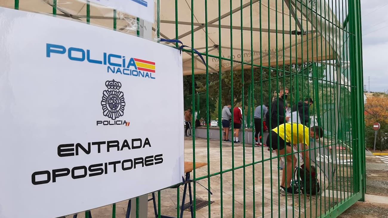 Es necesario superar las pruebas físicas para aprobar las oposiciones. Entrada pruebas físicas Policía Nacional