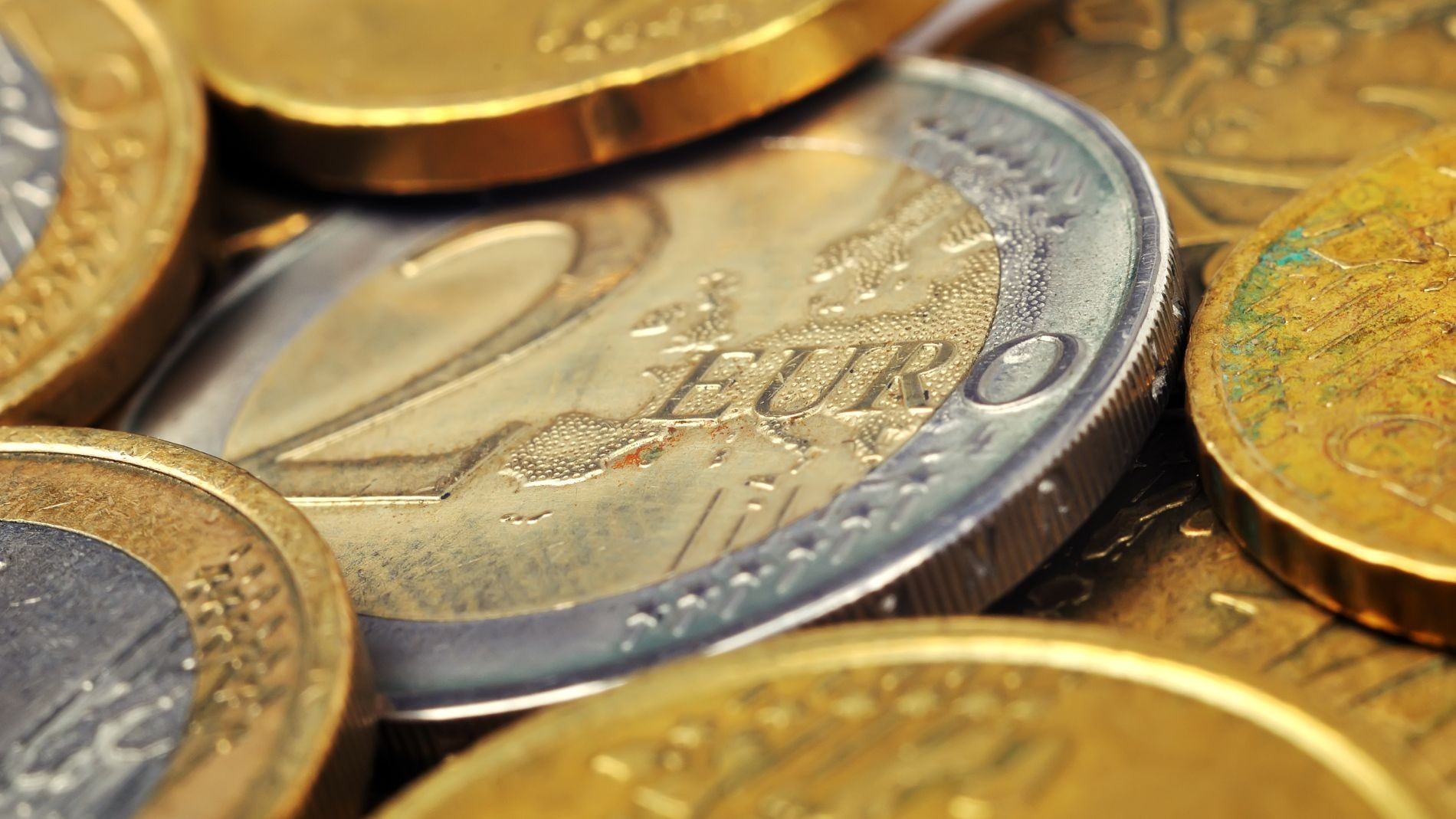 Monedas de euro La Guardia Civil avisa la nueva moneda falsa de dos euros y cómo detectarlas