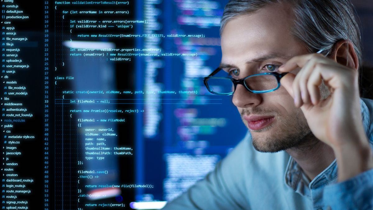 Trabajadores del futuro: los perfiles profesionales de autónomos más demandados en 2023