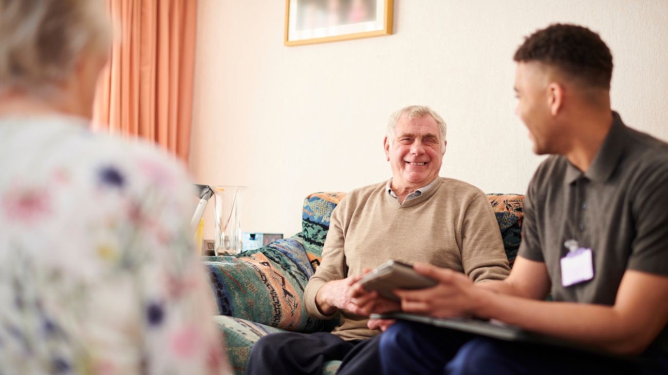 Oferta de Empleo Público en Madrid con 89 plazas para Asistentes Sociales