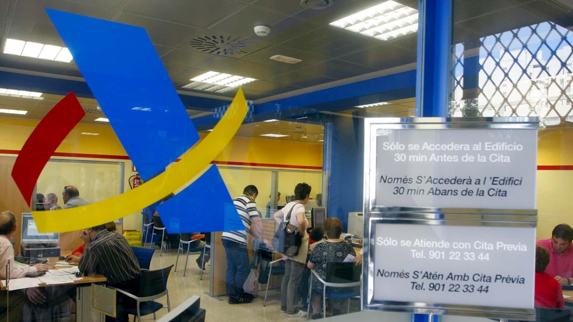 Hacienda convoca una Oferta de Empleo Público con 530 plazas