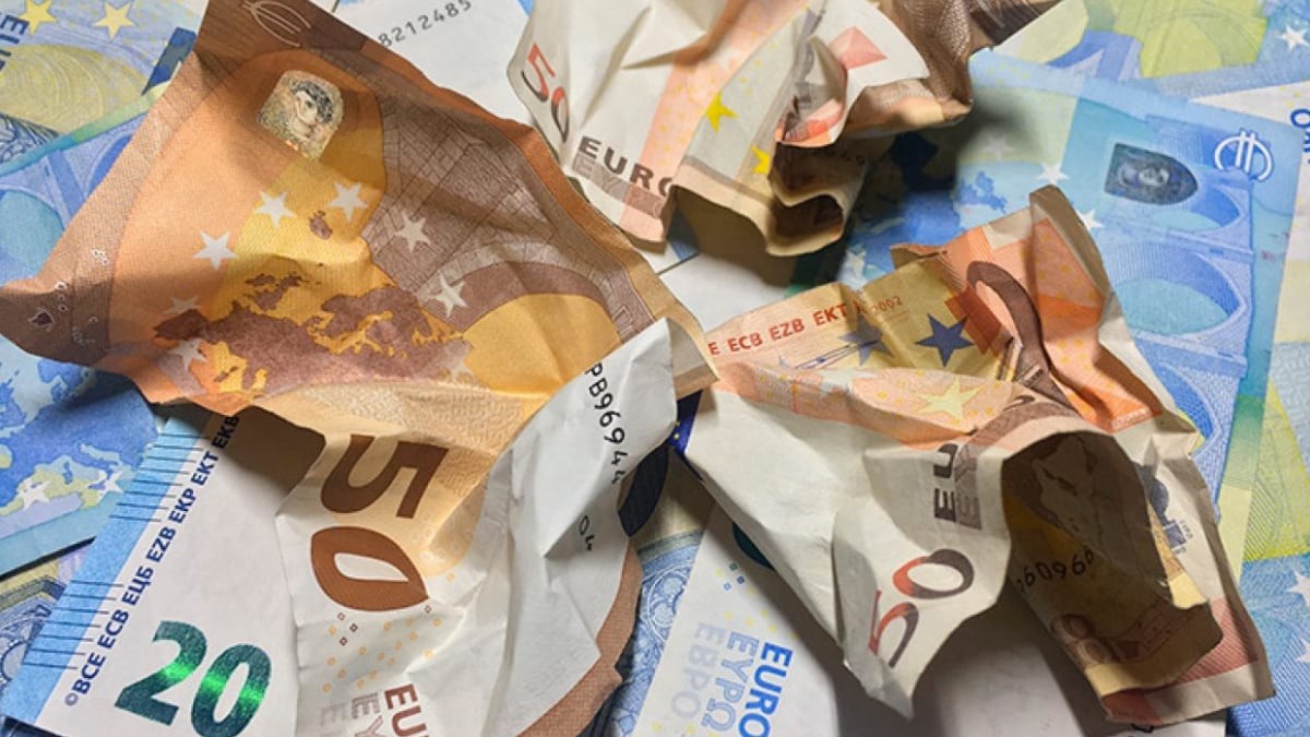 El Banco de España avisa qué hacer con un billete roto y dónde cambiarlo