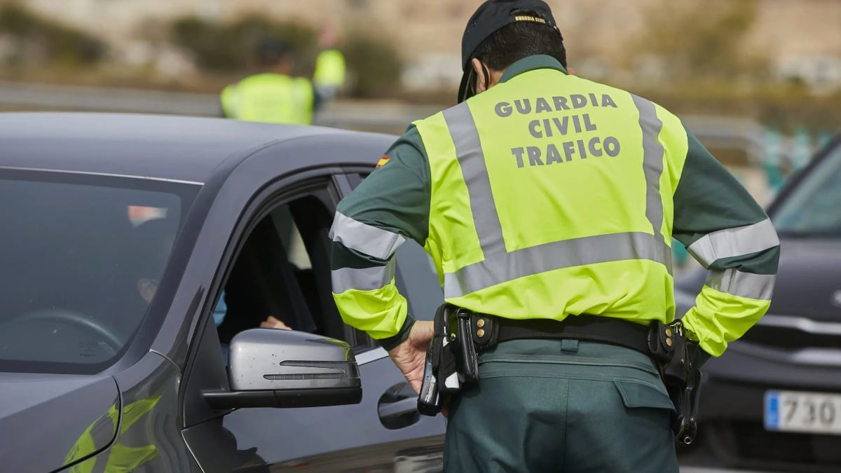 control Guardia Civil de Tráfico