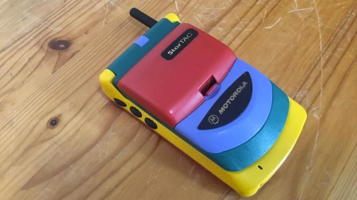 Motorola StarTac arcoíris