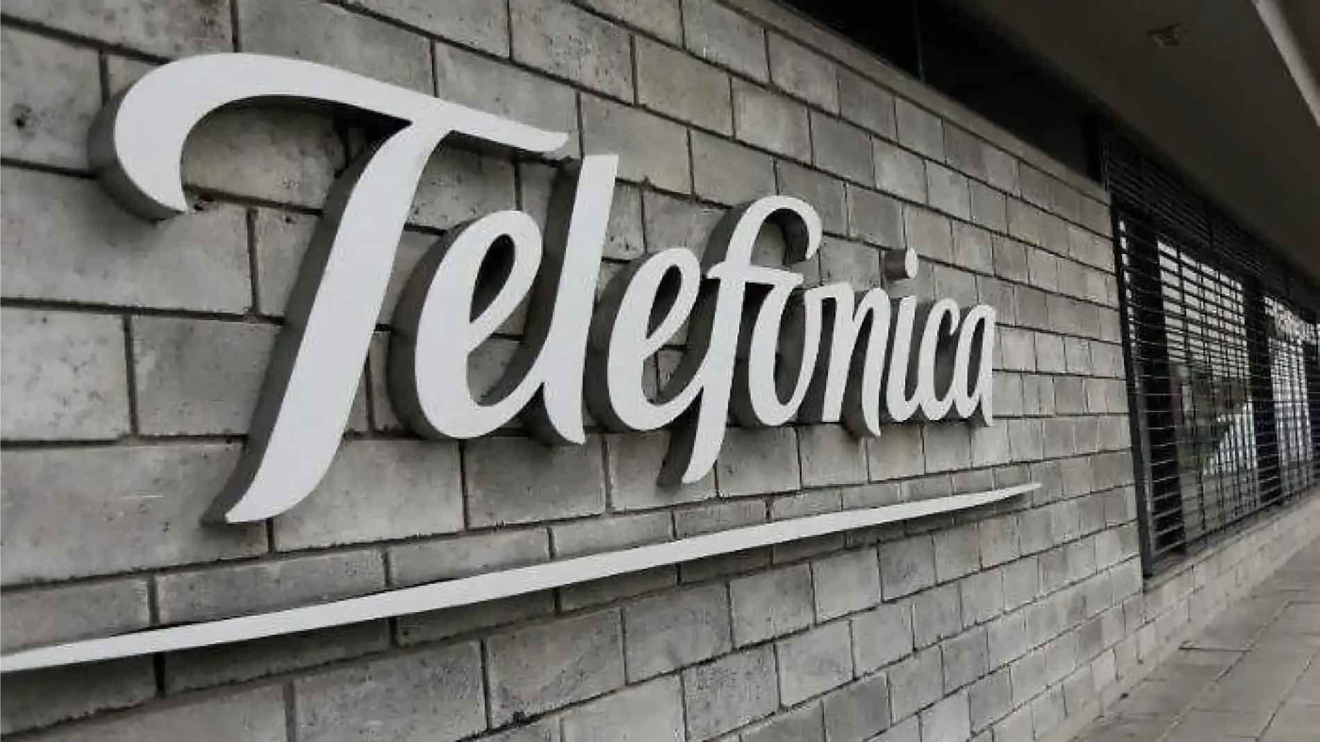 Telefónica busca personal en España y el extranjero: más de 1.000 ofertas y sueldos desde 2.000 euros oferta de empleo Telefónica