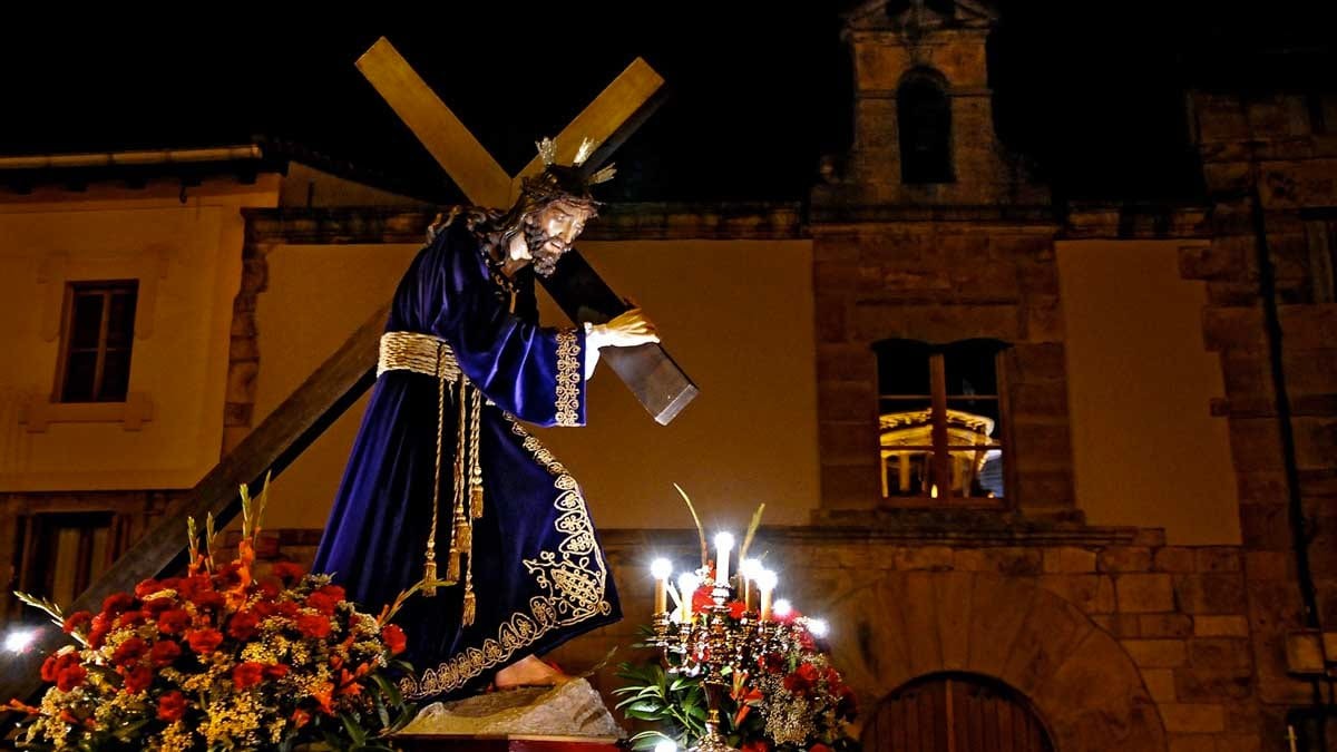 Procesión de Semana Santa. Procesión de Semana Santa