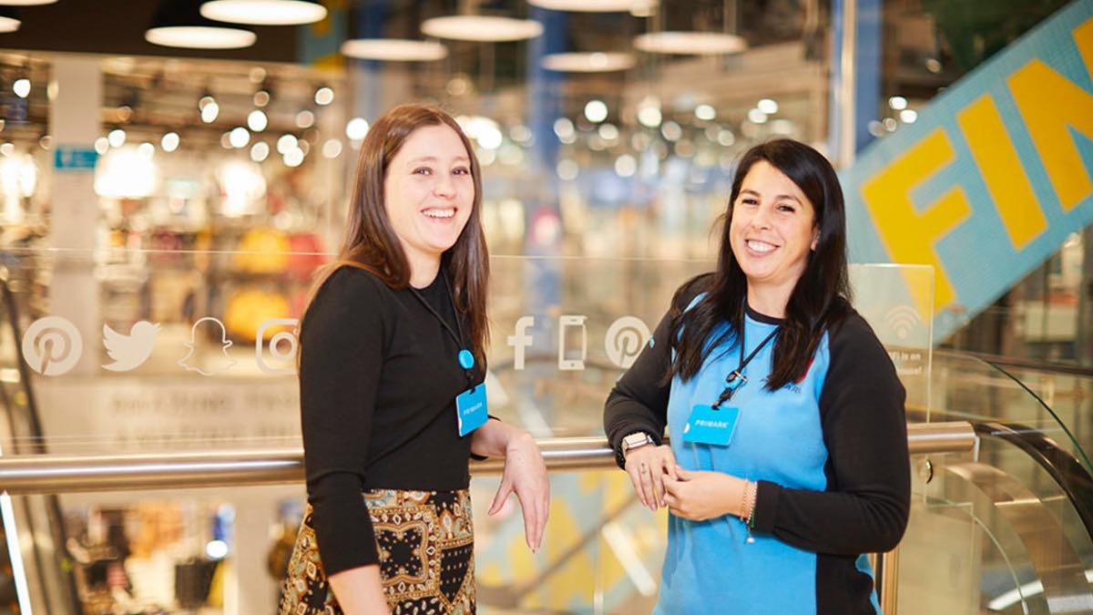 Primark ofrece contrato indefinido y sueldo desde 1.200 euros: no piden experiencia