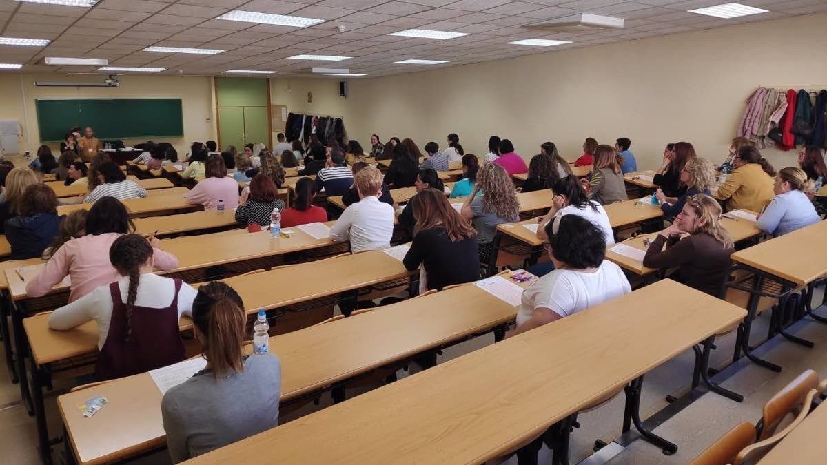 Convocadas 6.543 plazas para las oposiciones de profesores de Secundaria y FP en Andalucía