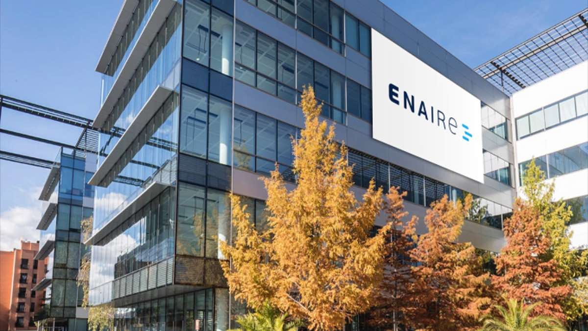 Oficina de Enaire Enaire convoca bolsas de empleo público para titulados universitarios