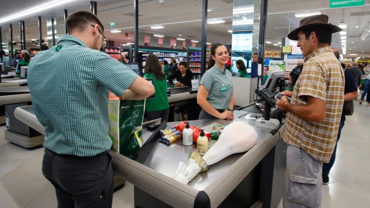 Mercadona busca personal sin experiencia para trabajar en Andalucía este verano