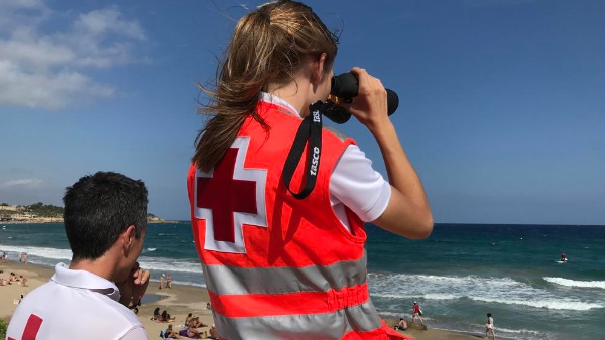 socorristas de Cruz Roja
