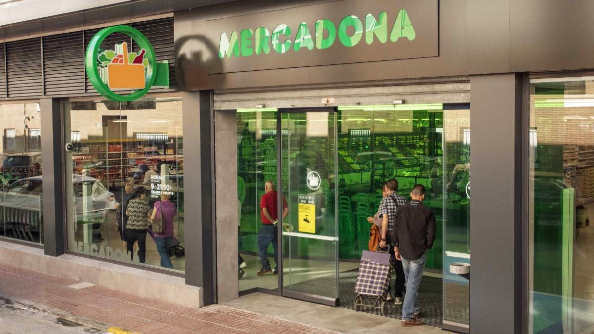 Los supermercados que dominan el mercado de los alimentos: ¿eres uno de sus fieles clientes?