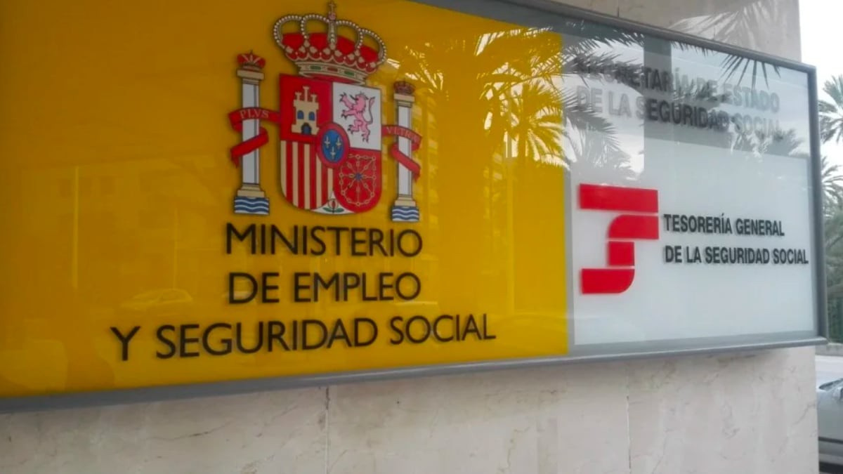 Las pensiones que podrían ser dadas de baja cartel de la Seguridad Social