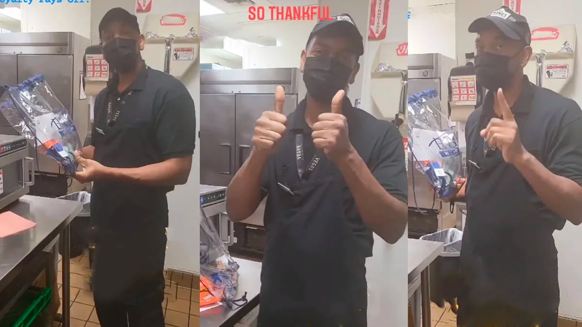 Kevin Ford trabajando en Burger King