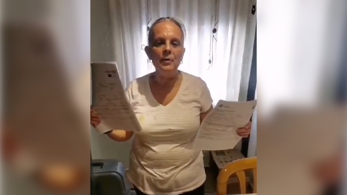 Camarera denuncia su despido por exigir sus derechos Una camarera es despedida por exigir sus derechos “Tú te sabes demasiado tus derechos”