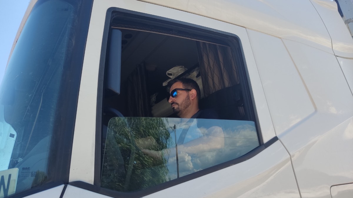 Ofertas de empleo del SEPE para camioneros: sueldo de hasta 30.800 euros y contrato indefinido