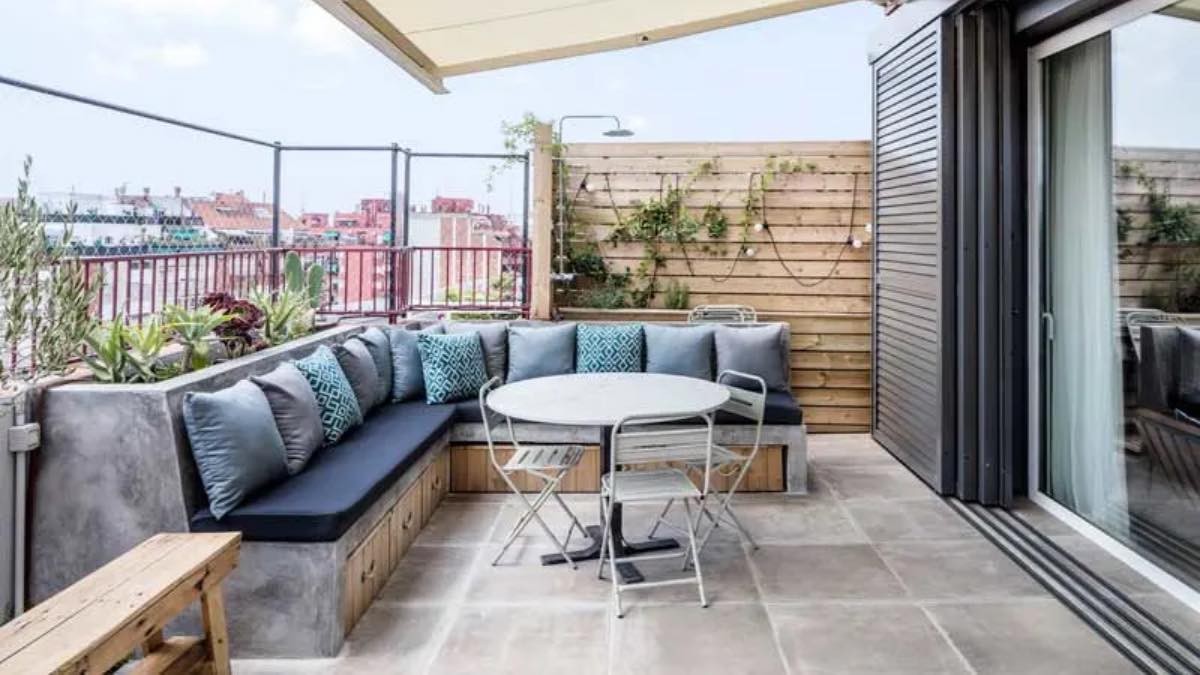 Fotocasa tiene a la venta pisos y casas con terraza para entrar a vivir por menos de 50.000 euros. Terraza de una vivienda