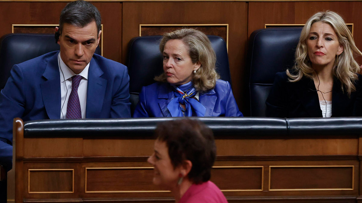 Pedro Sánchez, Nadia Calviño y Yolanda Díaz