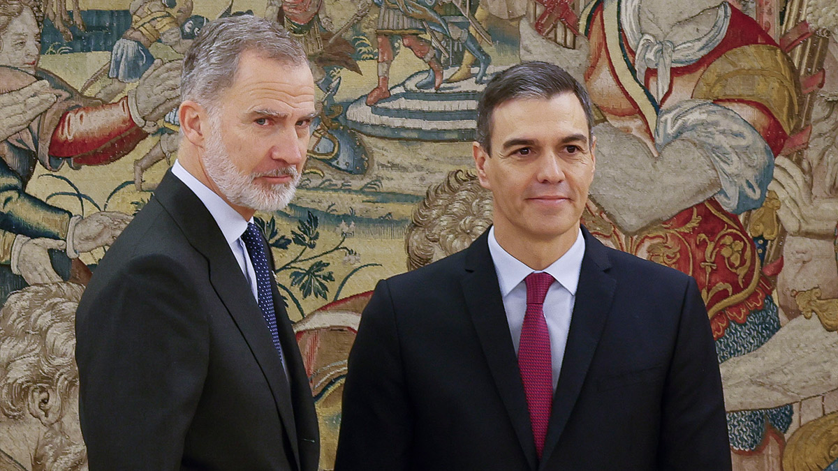 Pedro Sánchez promete su cargo de presidente del Gobierno ante el rey Felipe VI