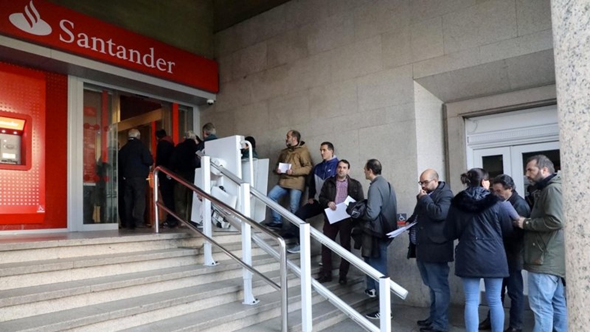 Banco Santander avisa de los últimos días para conseguir 400 euros de dinero en efectivo