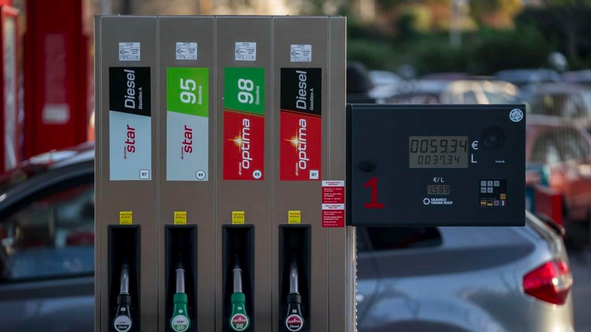 Precio de la gasolina y diésel 12 de diciembre de 2023: las gasolineras más baratas
