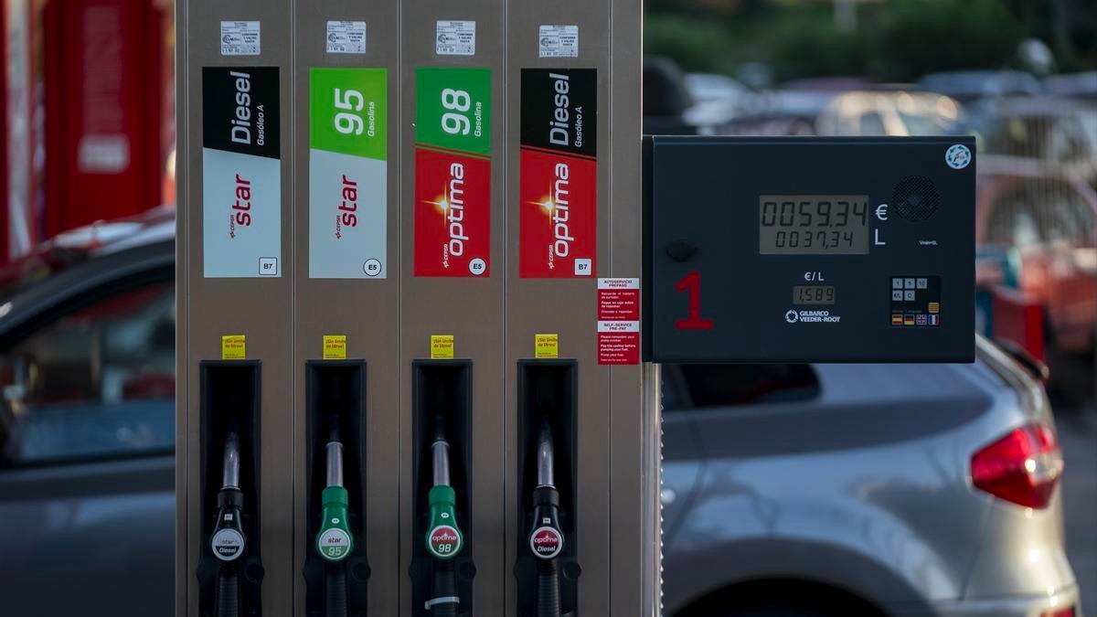 El precio de la gasolina y diésel lunes, 4 de diciembre: las gasolineras más baratas