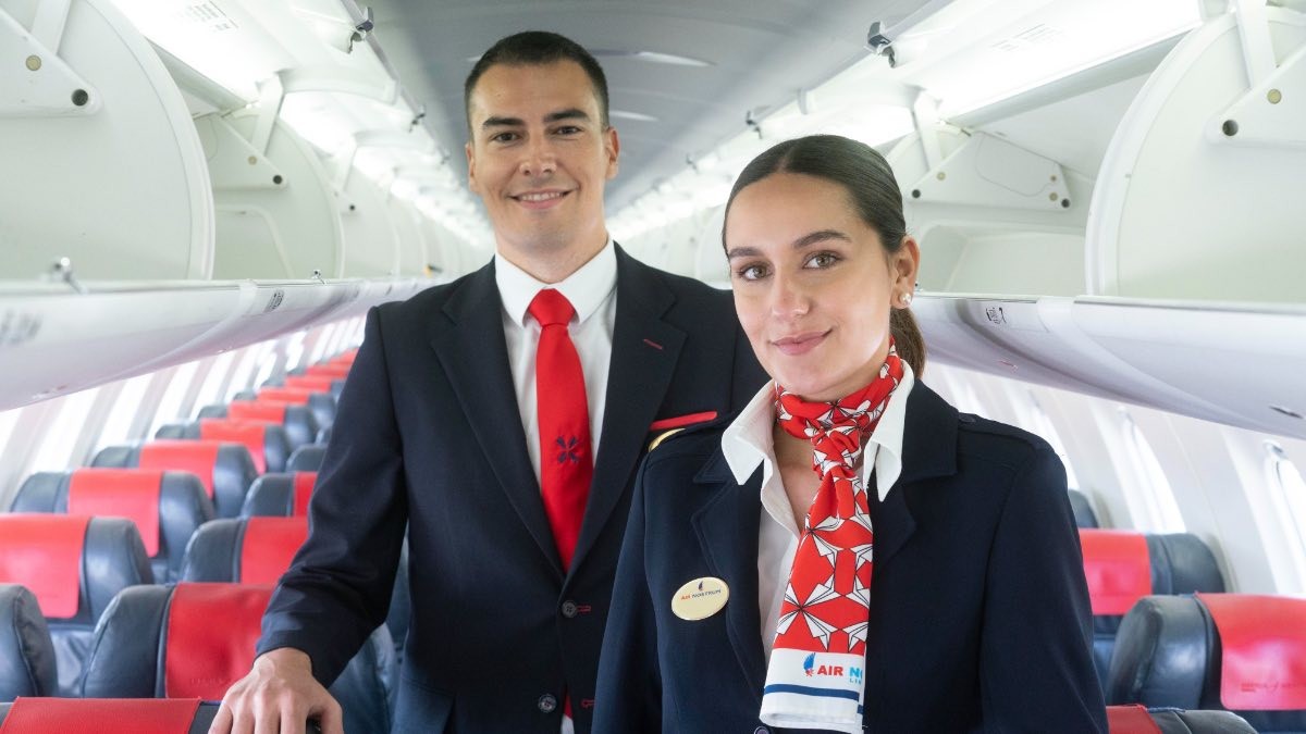 Dos tripulantes de cabina de Air Nostrum
