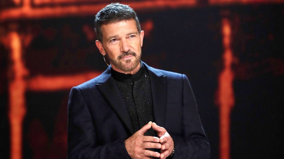 Antonio Banderas busca personal para dos producciones. Antonio Banderas, actor español