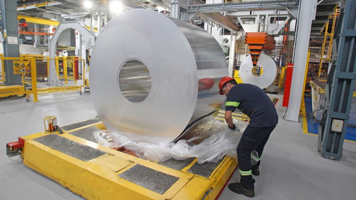 un peón de la industria del metal