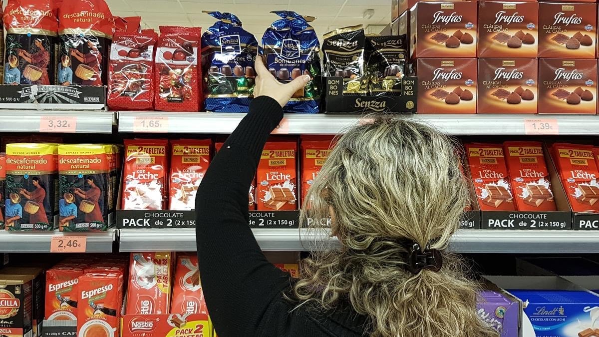 Mercadona retira este popular chocolate ante una alerta sanitaria por un "cuerpo extraño". chocolate retirado de Mercadona