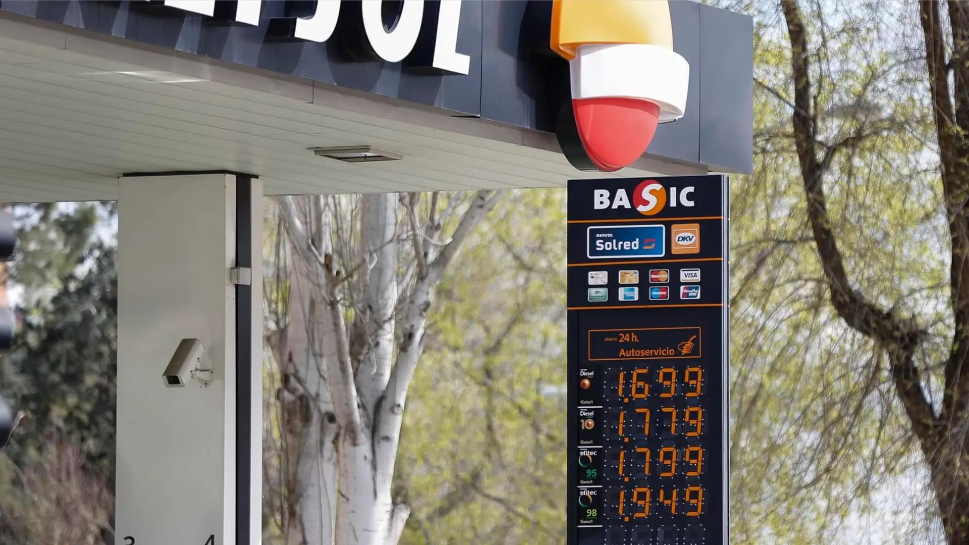 El precio de la gasolina vuelve a subir y marca el máximo de 2024: esto cuesta hoy llenar un depósito