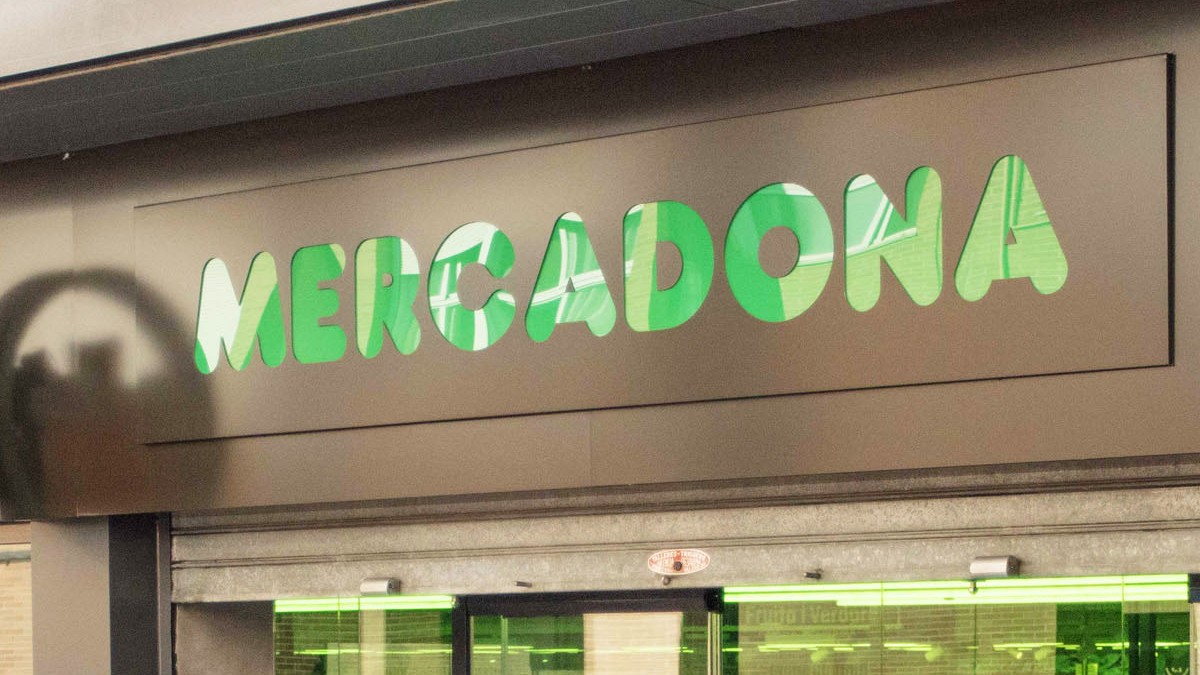 Fachada de una tienda de Mercadona