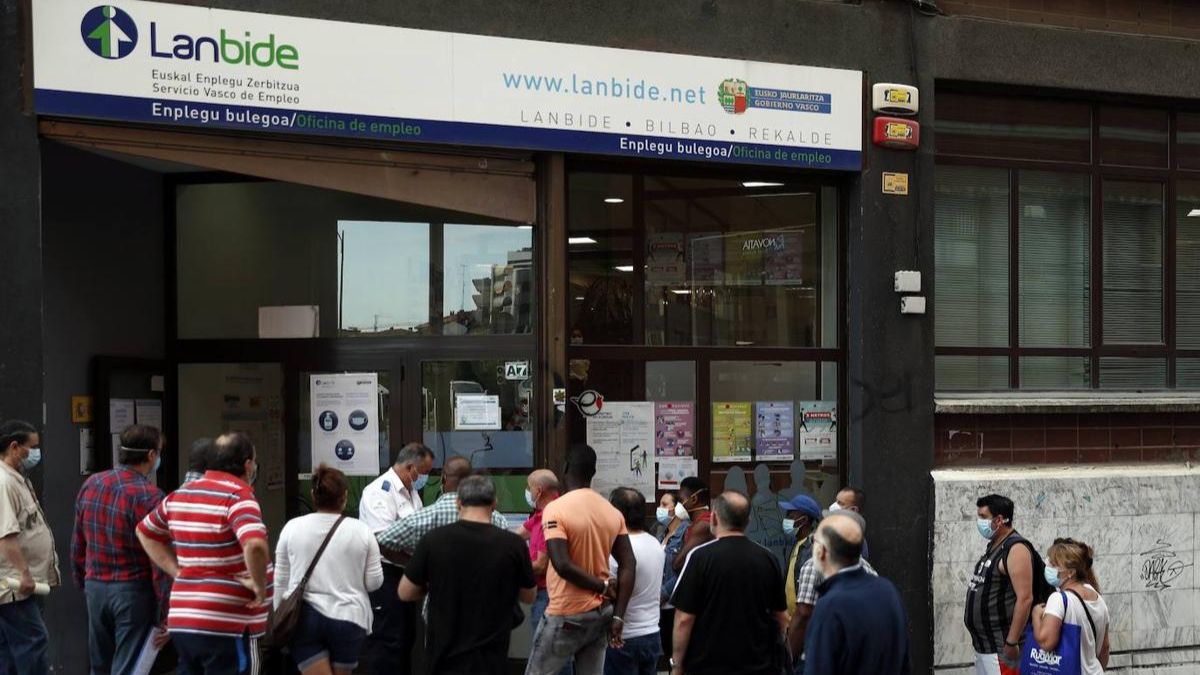Una oficina del Lanbide en el País Vasco.