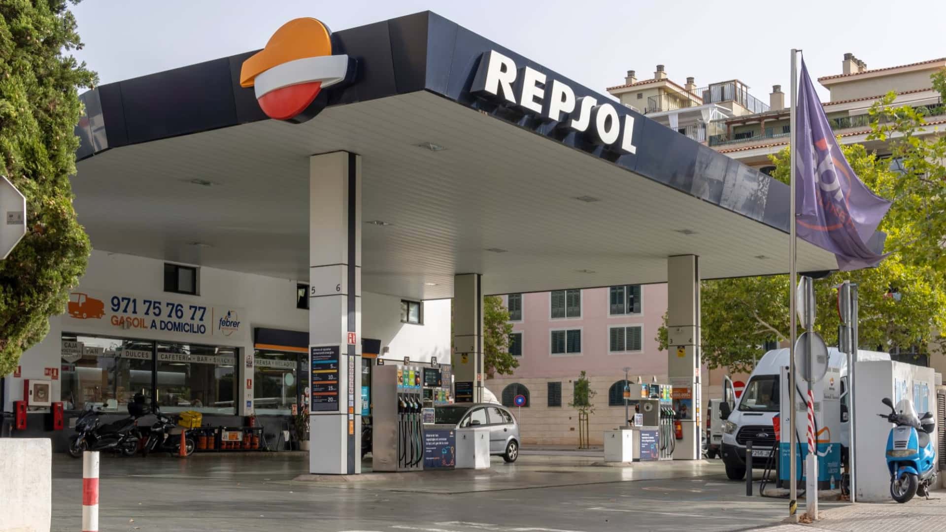 El precio de la gasolina aumenta seriamente tras marcar máximos: llenar un depósito cuesta 80 euros