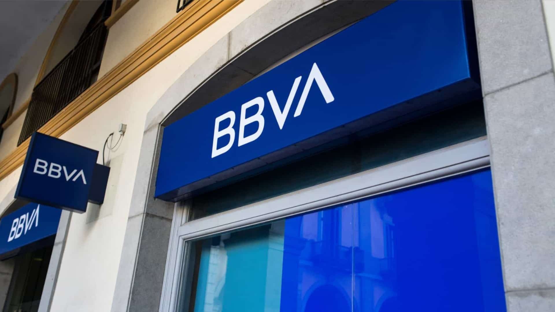 BBVA alerta de la peligrosa estafa que está llegando por SMS a todos sus clientes: si lo recibes, no hagas esto