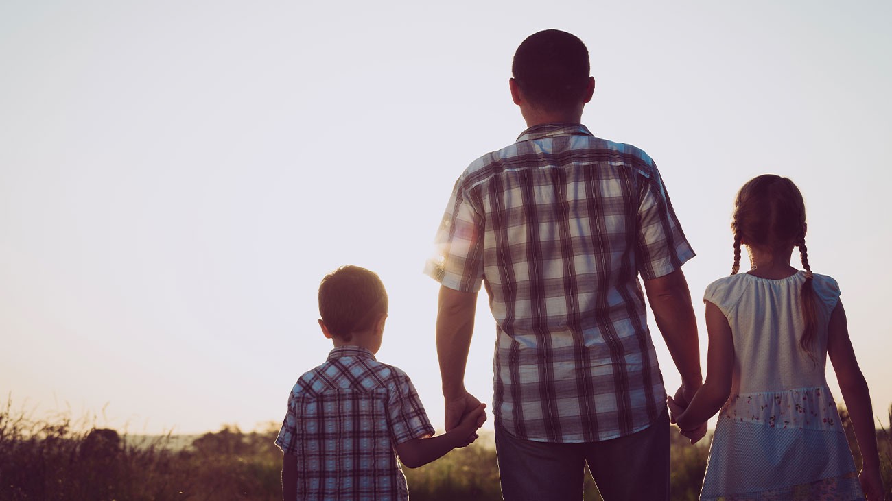 El Gobierno sigue sin pagar en los ERTE parte de la prestación por hijo a cargo