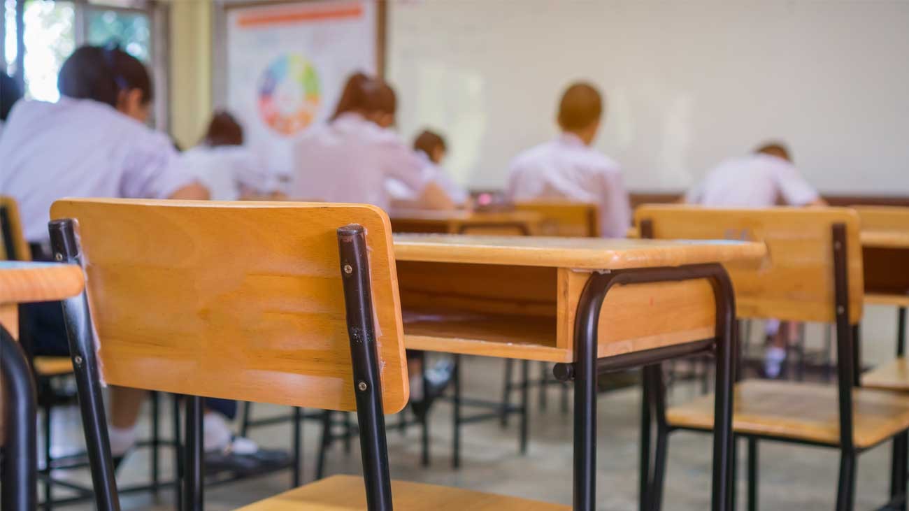 Multas y prisión para los padres que no lleven sus hijos al colegio