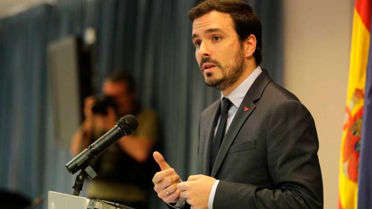 Teléfonos 902, ¿por qué los va a prohibir el Gobierno?