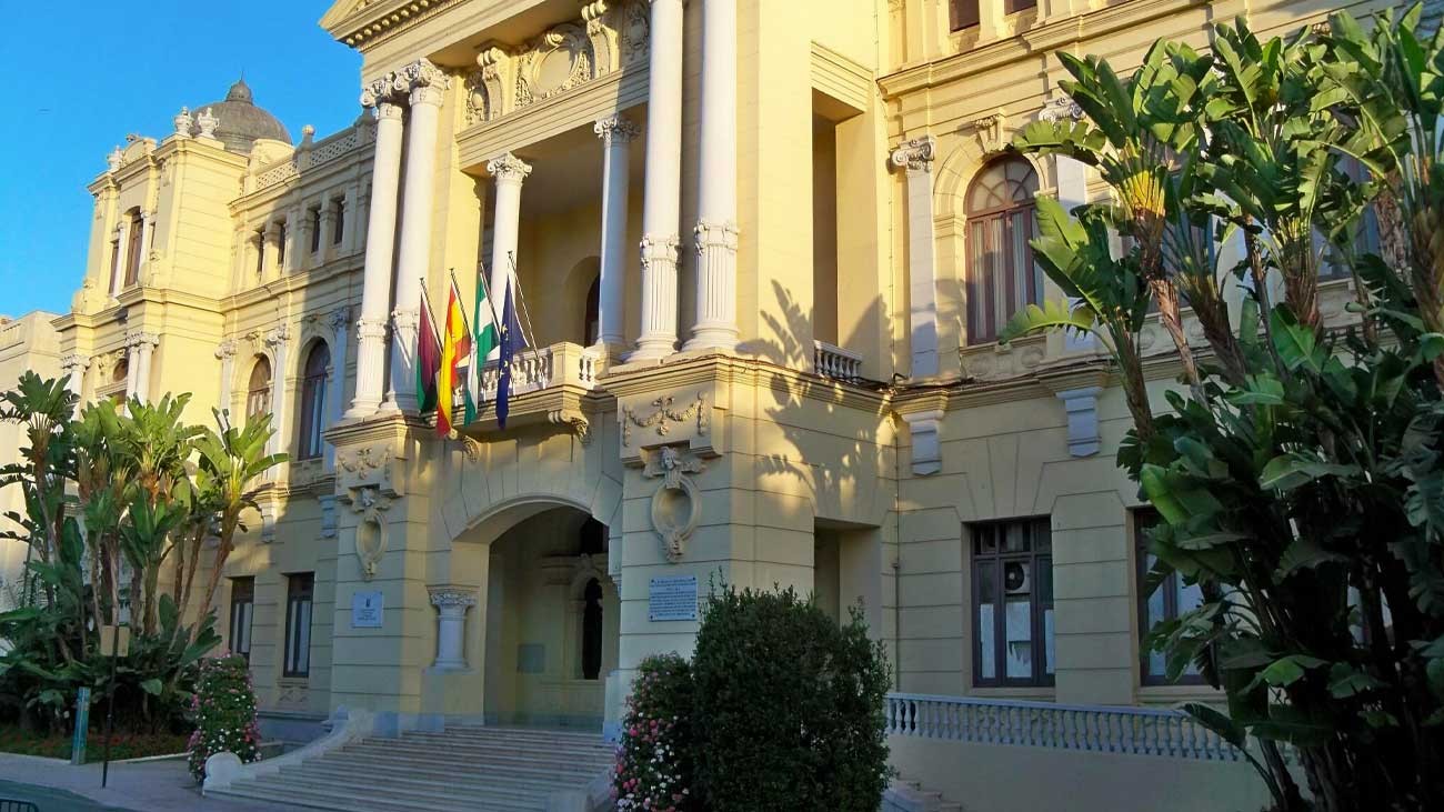 Ayuntamiento de Málaga contratará 371 desempleadas y paradas