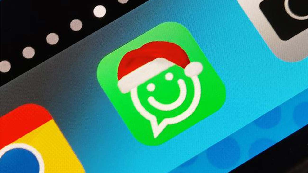 WhatsApp: Cómo cambiar el logo por un gorrito de Navidad