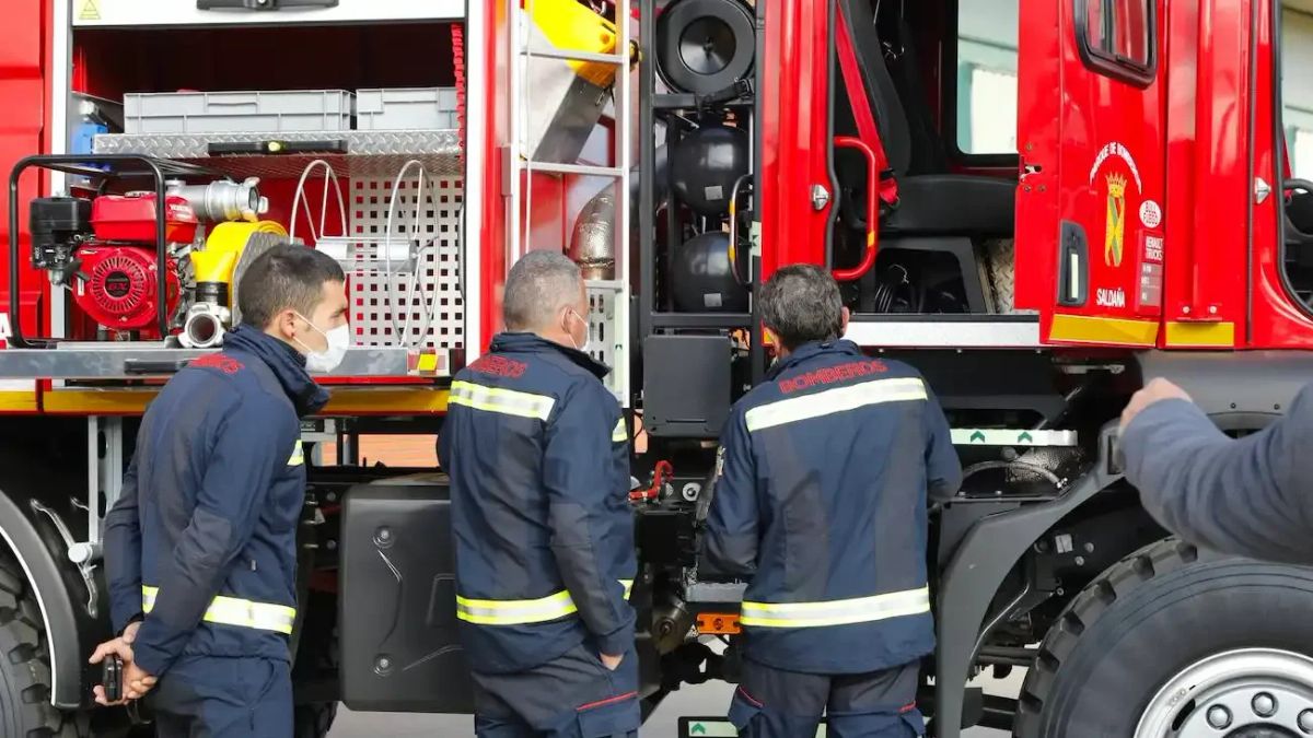 El Ayuntamiento de León publica una oferta publica de empleo para Bomberos y Policía Local