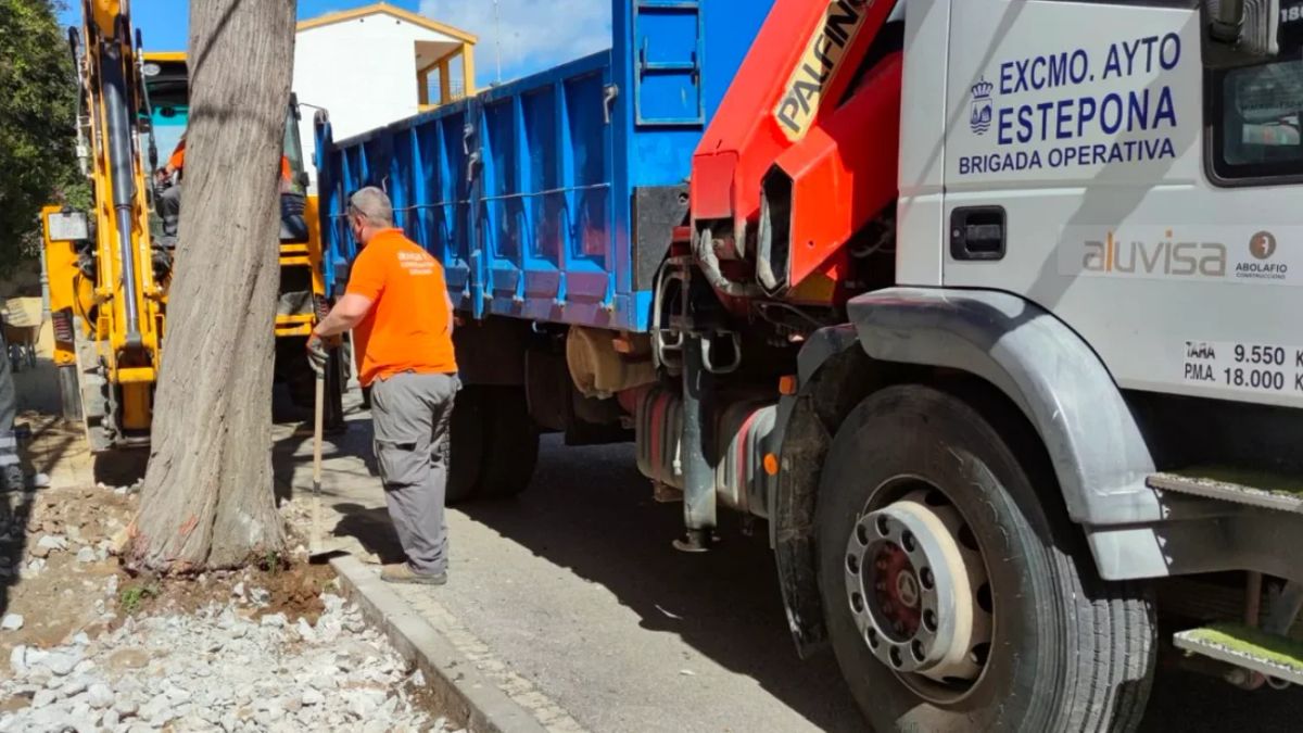 El Ayuntamiento de Estepona contratará a 83 desempleados