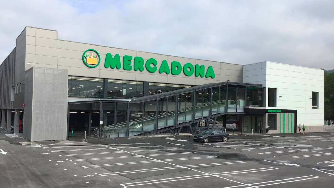 El pollo de Kentucky Fried Chicken que aterriza en Mercadona por solo 1,99 euros El pollo de Kentucky Fried Chicken que aterriza en Mercadona por solo 1,99 euros