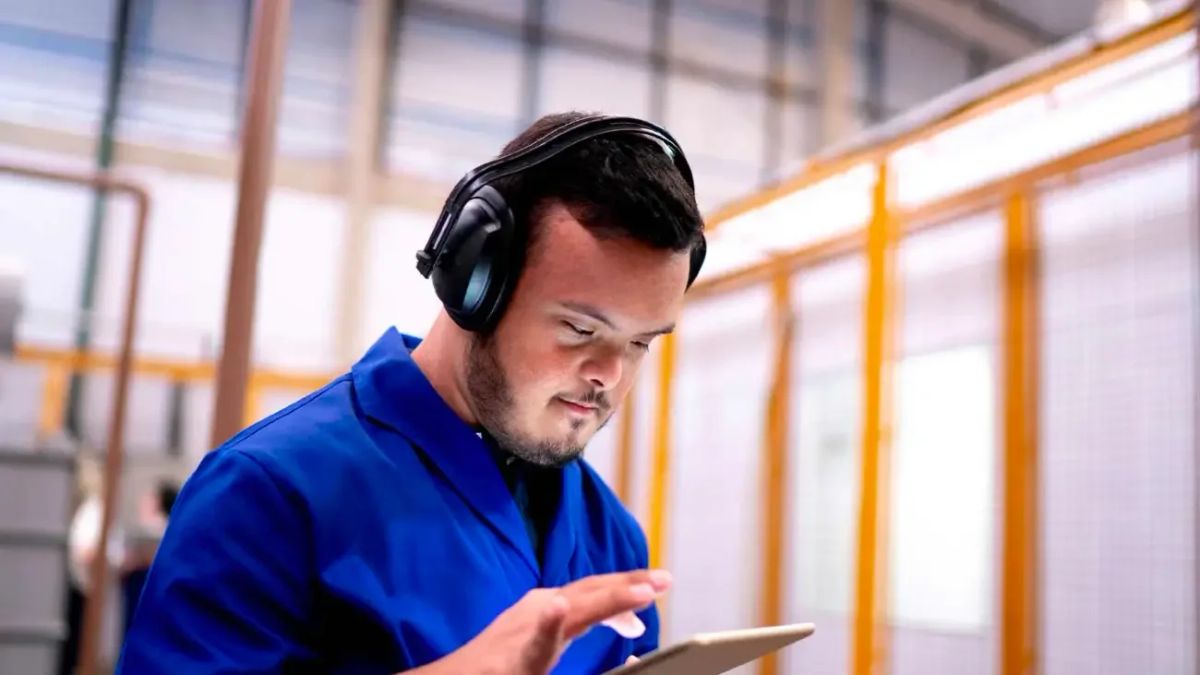 Fundación Adecco lanza 200 ofertas de empleo para personas con discapacidad