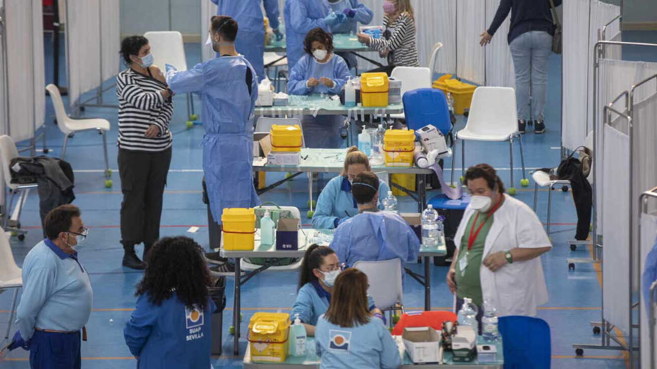 vacunación covid Andalucía menores 40