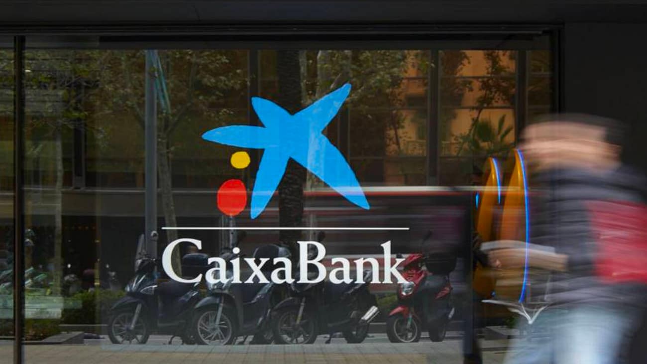 CaixaBank suprime las tarjetas de débito de Bankia y empezará a cobrar 36 euros al año CaixaBank suprime las tarjetas de débito de Bankia y empezará a cobrar 36 euros al año